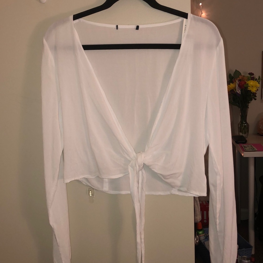 long sleeve tie top
